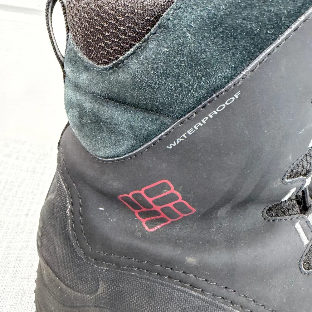 Columbia Bugaboot‎ YOUTH Size 6 Black 200g Suede Winter Boots